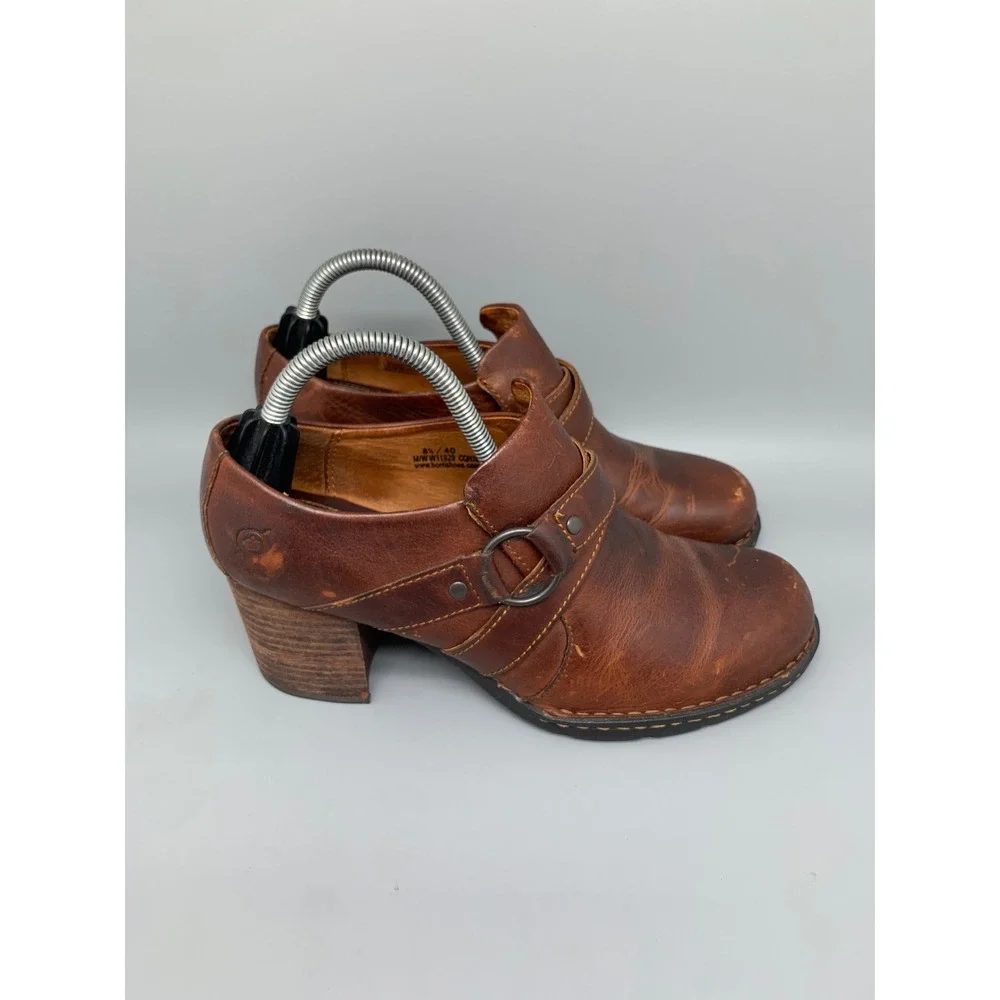 Born Handcrafted Footwear Brown Leather Heeled Booties W11929 Women's Sz 8.5‎